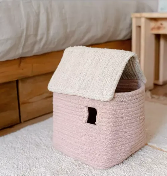 Basket House Vintage Nude