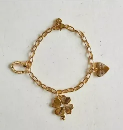 Hart's MAMA Charm Bracelet