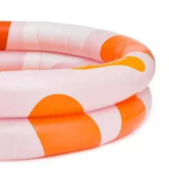 Kinky Splash Inflatable Pool