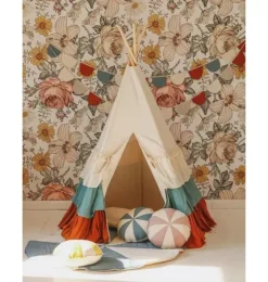 “Circus” Teepee Tent with Frills and "Caramel Candy" Mat Set