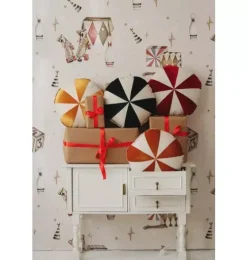 &ldquo;Green Circus&rdquo; Round Patchwork Pillow