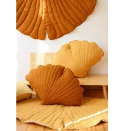 Linen “Caramel” Ginkgo Leaf Pillow