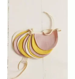 Linen &ldquo;Powder Pink Circus&rdquo; Garland with Half Moons