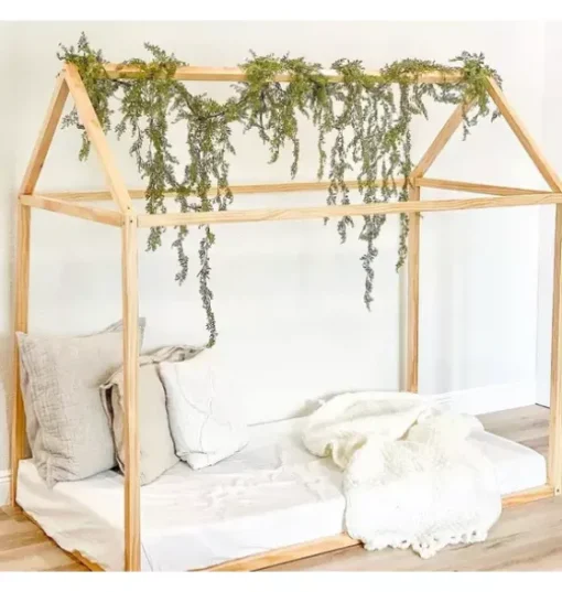 Montessori House Bed / Size Twin