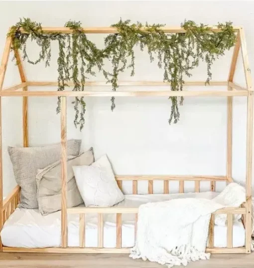 Montessori House Bed with Rails / Size Full