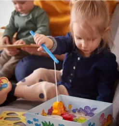 My Very First Games - Here, Fishy, Fishy! Magnetic Game