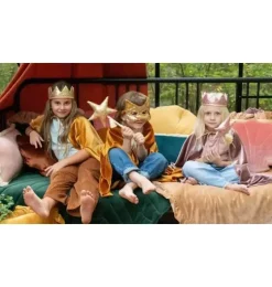 "Gold Sequins&rdquo; Cat mask