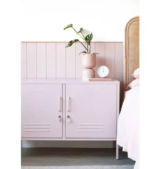 The Lowdown in Blush