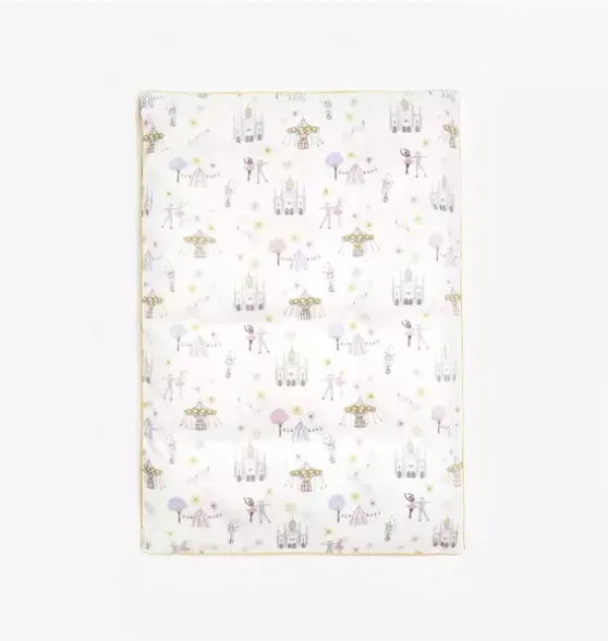 Adventures in Wonderland Baby Duvet Set - Rose