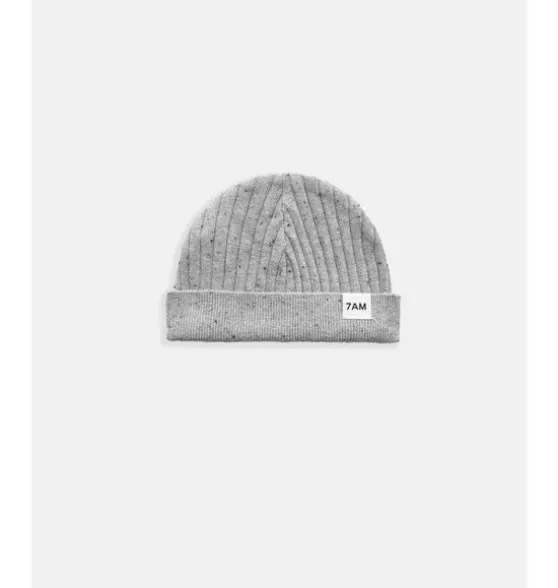 Beanie - Hug Me