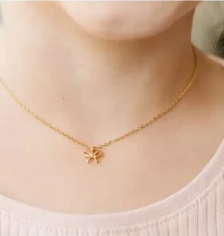 Bow Pendant Necklace