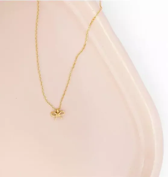 Bow Pendant Necklace