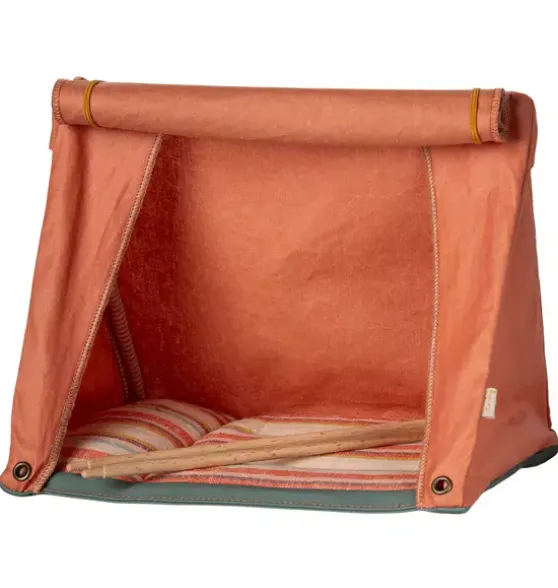 Happy camper tent, Mouse