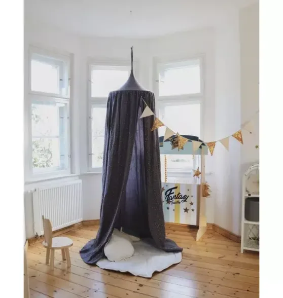 “Anthracite and Gold” Canopy