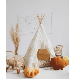 &ldquo;Shabby Chic&rdquo; Teepee Tent with Frills