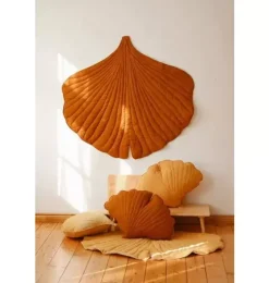 Linen &ldquo;Caramel&rdquo; Ginkgo Leaf Mat