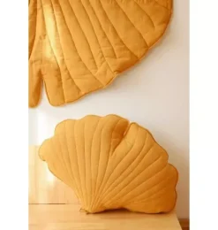 Linen &ldquo;Mango&rdquo; Ginkgo Leaf Pillow