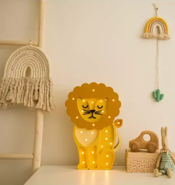 Lion Lamp