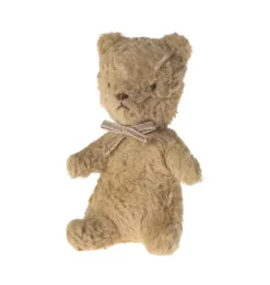 My first teddy - Sand
