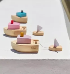 Ofune Wind-Up Wooden Boat - Blue