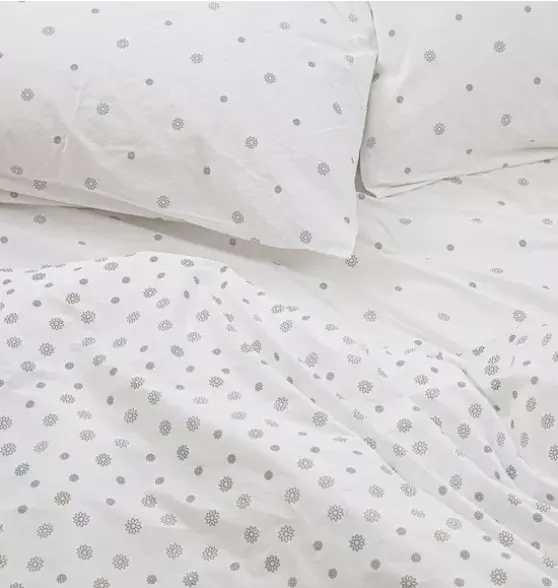 Organic Chamomile Bloom Pillowcase