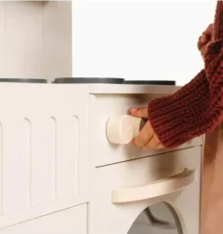 Play Kitchen
