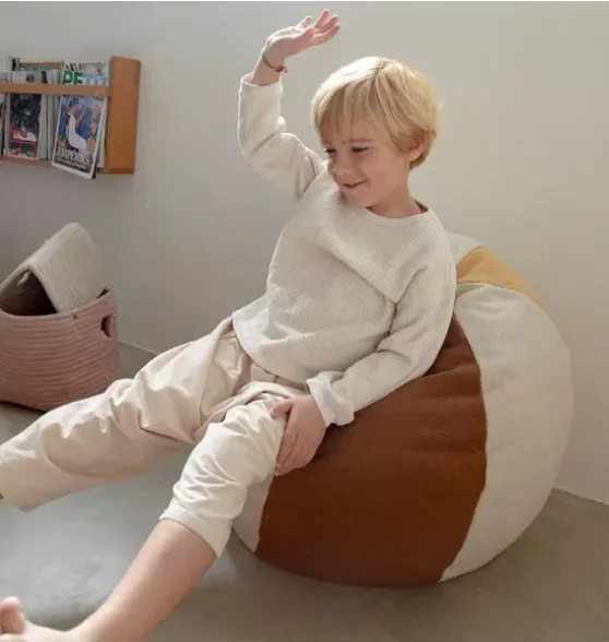 Pouf Ball