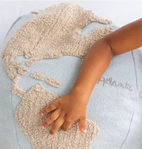 Pouf World Map