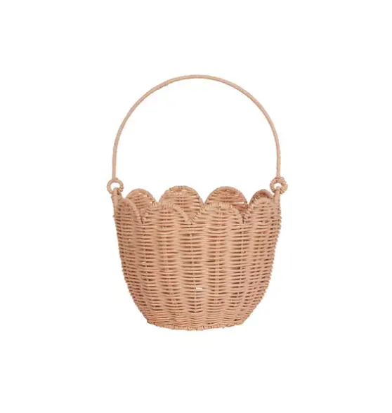 Rattan Tulip Carry Basket - Seashell Pink