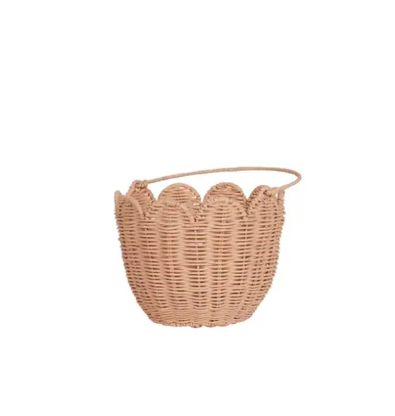 Rattan Tulip Carry Basket - Seashell Pink