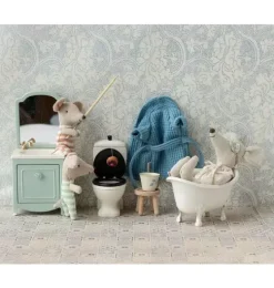 Sink Dresser, Mouse - Mint