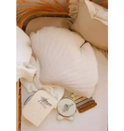 Velvet &ldquo;Cream&rdquo; Ginkgo Leaf Pillow